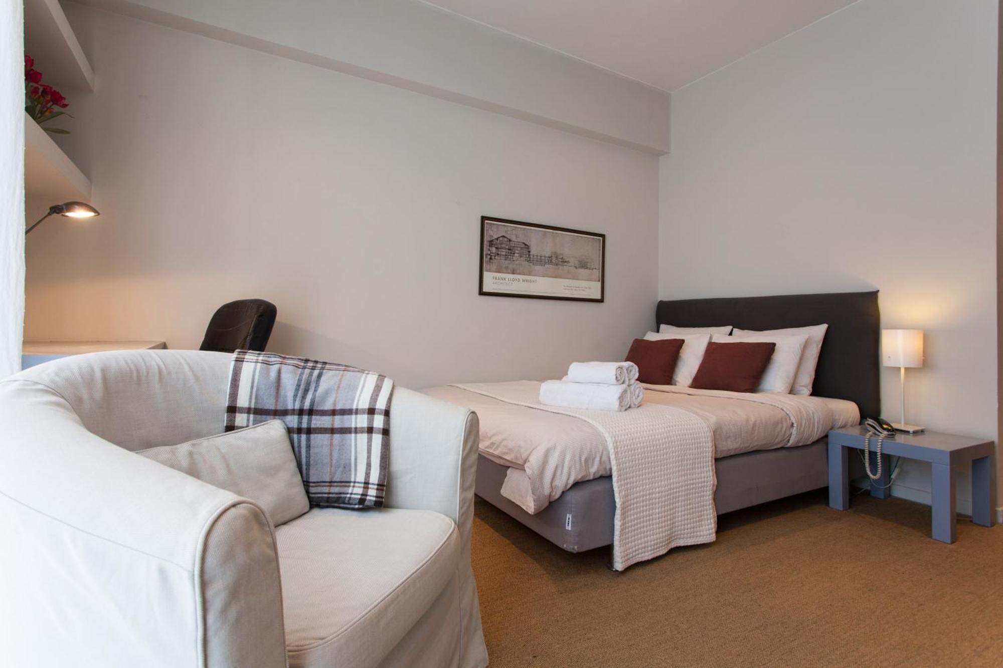 Homz Neapolis Apartment