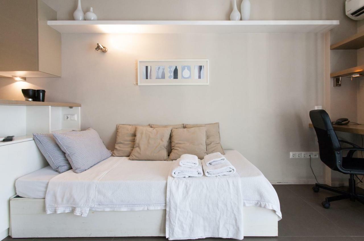 Homz Neapolis Athens