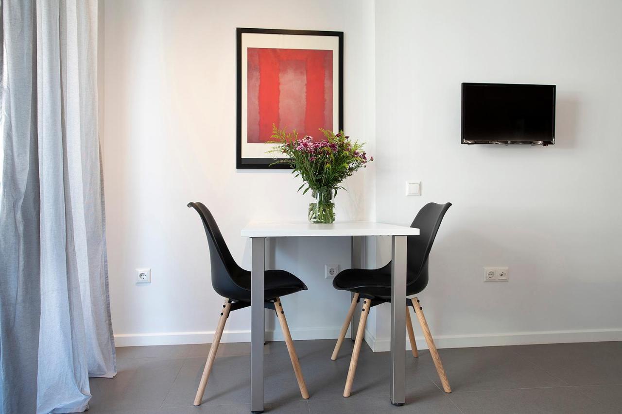 Homz Neapolis Apartment